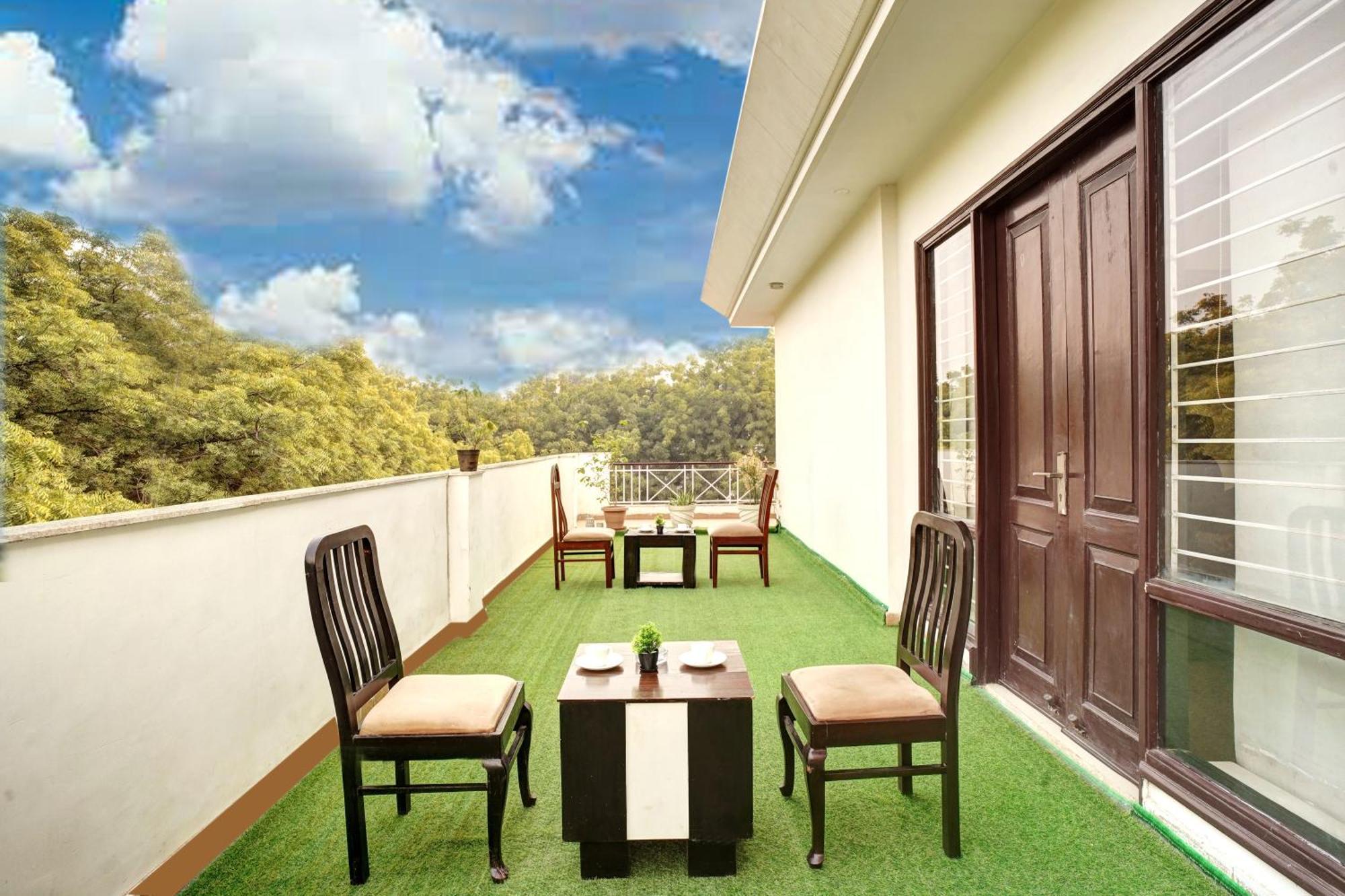 Nexhub Stay - Huda City Centre Gurgaon Luaran gambar
